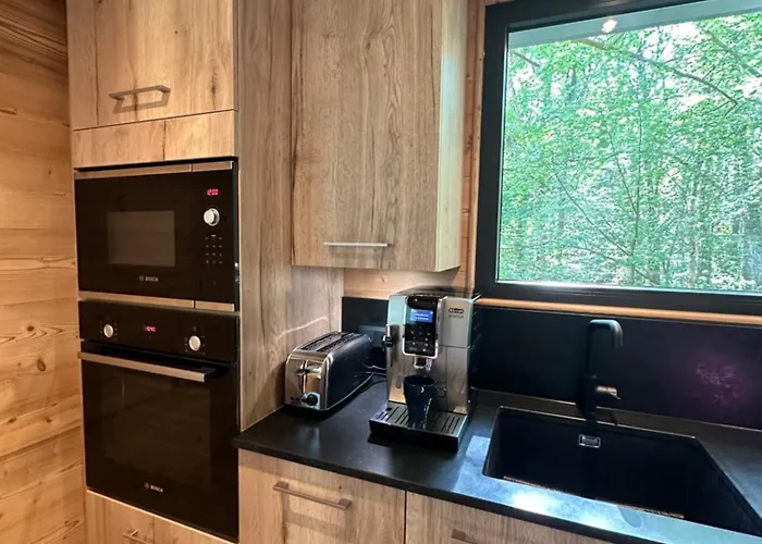 Lodge Sous Les Pins *